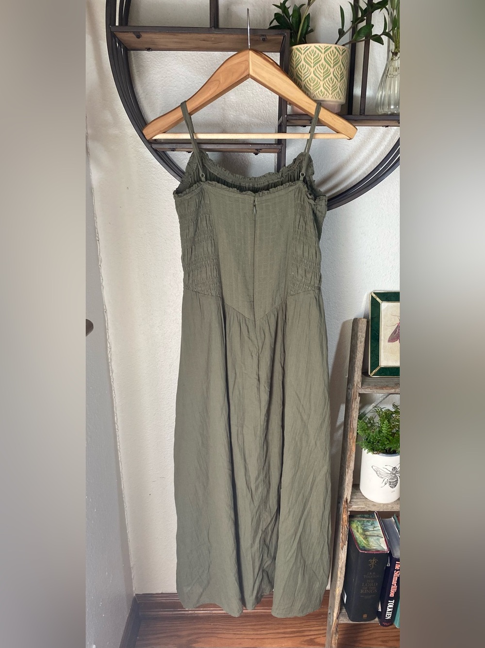 American Eagle Bella Bow Maxi Smocked Bodice Dress in Olive Cottagecore Size S - Picture 7 of 11